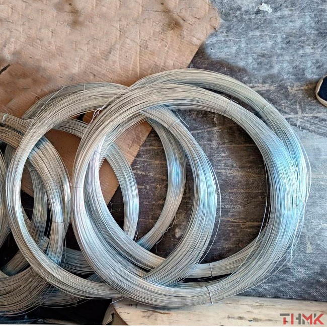 Катанка оцинкованная 28 мм